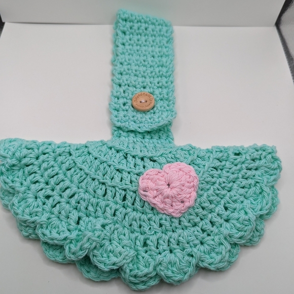 💞 2/$20 HAND CRAFTED Crocheted Towel Toppers - Picture 12 of 12
